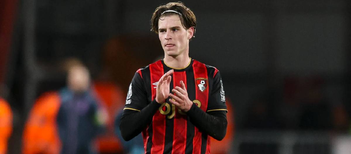 Alex Scott tin rằng sự gắn kết của toàn đội sẽ giúp đội đạt được hiệu suất tốt nhất.