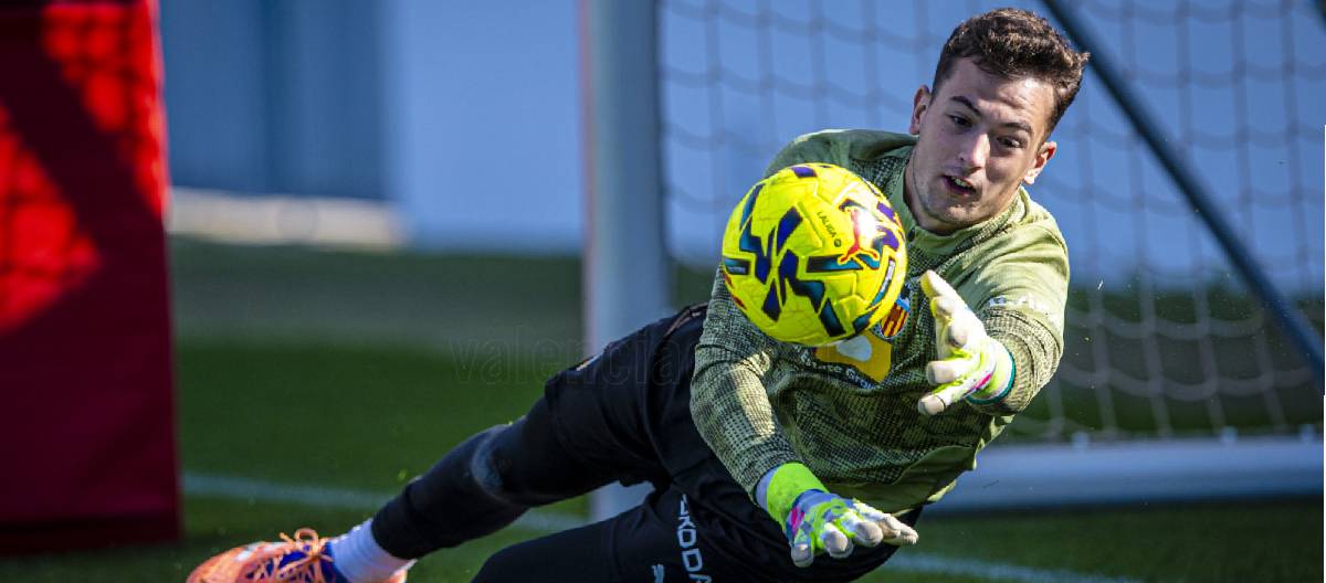 Hulun Asirezavala: Kami berharap dapat memainkan pertandingan tingkat tinggi, berjuang untuk meraih tiga poin, dan menjaga keseimbangan antara serangan dan pertahanan.