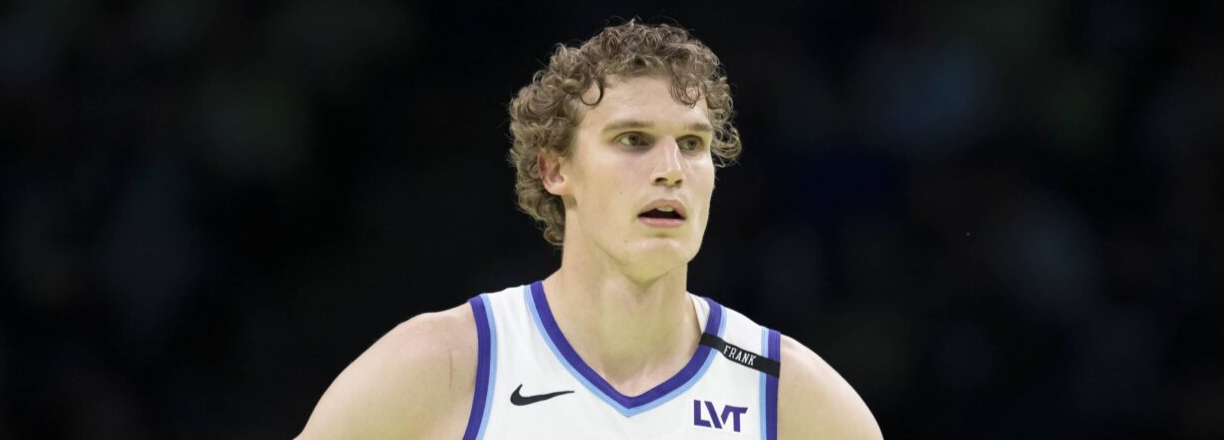 美记:爵士无意交易马尔卡宁,将继续围绕他建队