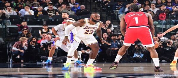 LeBron James' 36 points weren't enough to save the Clippers from a 103-88 victory over the Lakers.