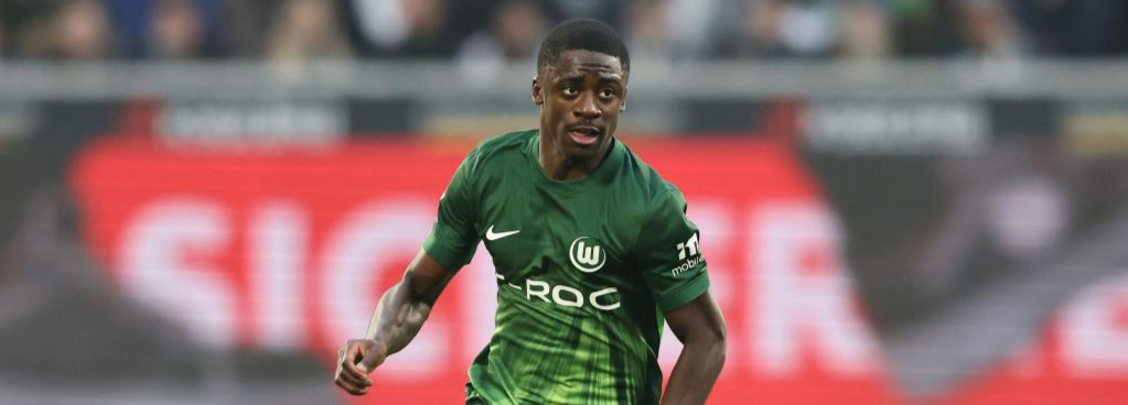 Wolfsburg đã chính thức chiêu mộ hậu vệ phải Cumbeddi từ Lyon với tổng giá trị 8 triệu euro.