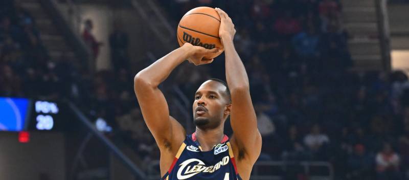 Evan Mobley kembali lebih awal dan dengan cepat menyumbangkan 14 poin.