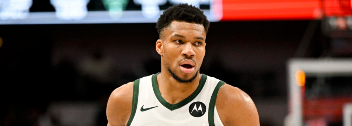 Dolan responds to Giannis trade rumors: He loves the current roster and will not make major adjustments.