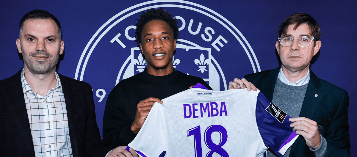 O volante defensivo senegalês Pape Demba Diop, do Strasbourg, chega ao Toulouse por empréstimo.