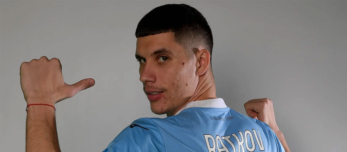 Lazio secara resmi mengumumkan perekrutan striker internasional Serbia dari Red Bull Salzburg, Petar Ratkov.