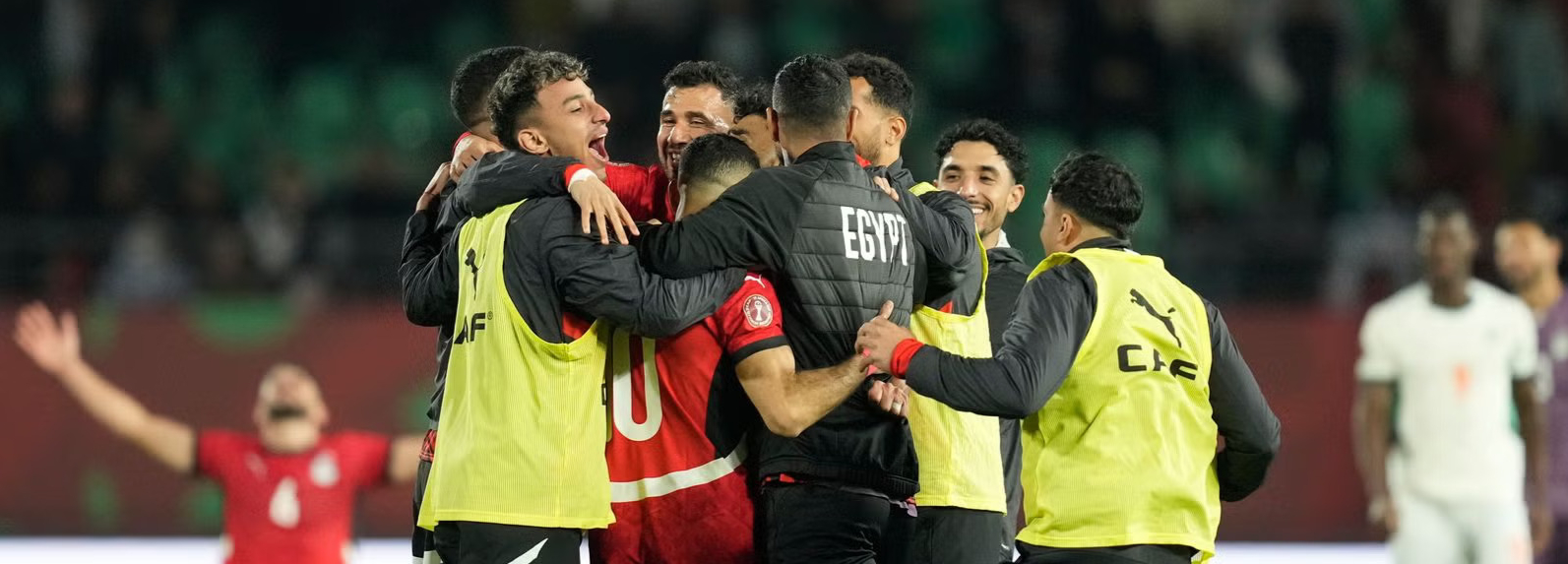 非洲杯——马尔穆什闪击萨拉赫传射，埃及3-2淘汰科特迪瓦晋级半决赛 