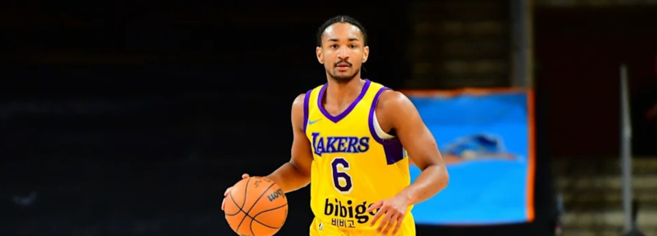 Thông báo chính thức: Los Angeles Lakers đã ký hợp đồng 10 ngày với hậu vệ Kobe Buffkin của G League.