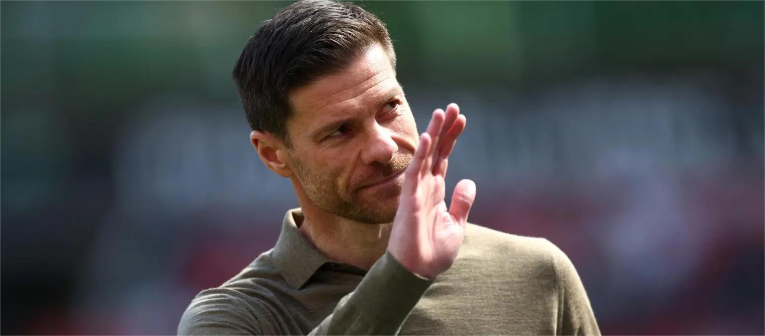Flick tin tưởng chắc chắn rằng Xabi Alonso có một tương lai tươi sáng.
