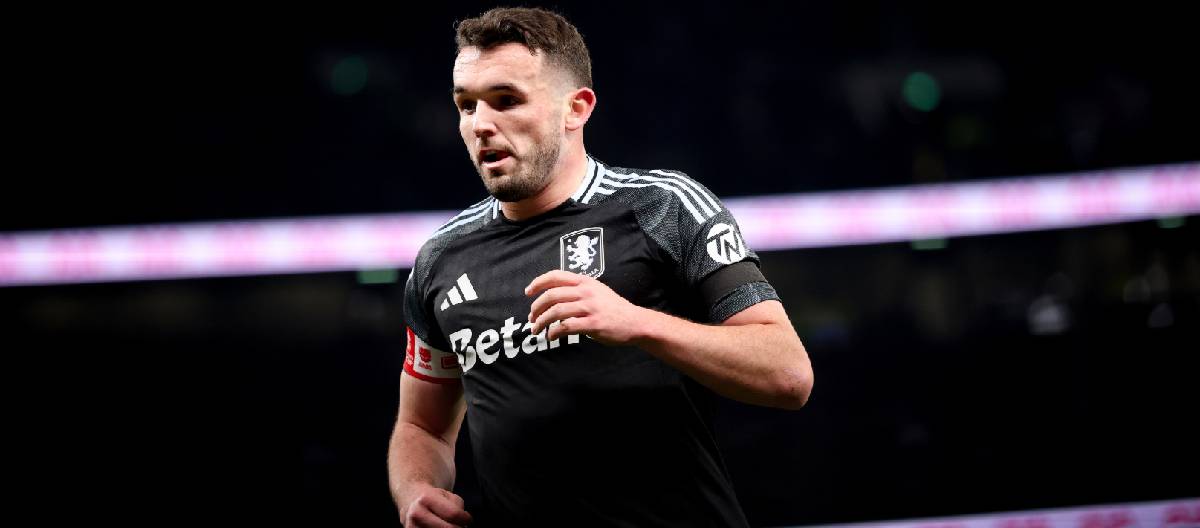 John McGinn yakin tim harus bermain sebaik mungkin melawan Everton dan tidak boleh meremehkan pertandingan tersebut.