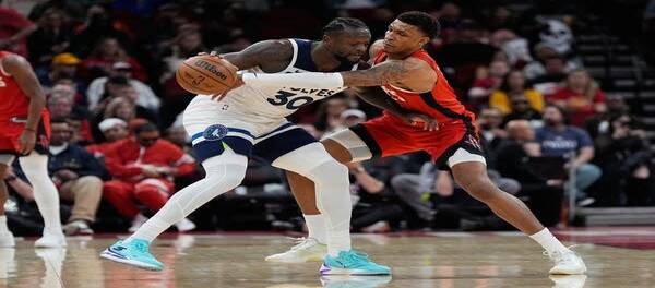 Randle's 39 points weren't enough to secure a 110-105 victory for the Rockets over the Timberwolves.