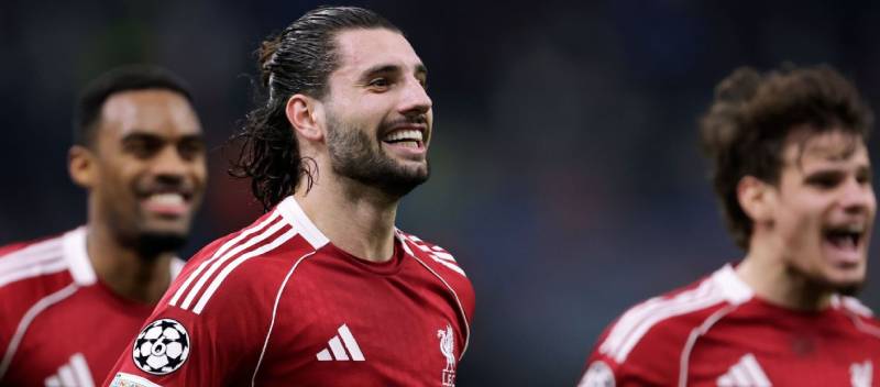 Szoboszlai ghi bàn từ một quả đá phạt và tiết lộ rằng anh ấy "đã làm bài tập về nhà trước trận đấu".