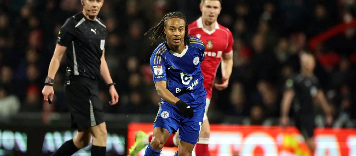 博比·里德表示球队对拿到这一分感到高兴,并将继续全力拼搏