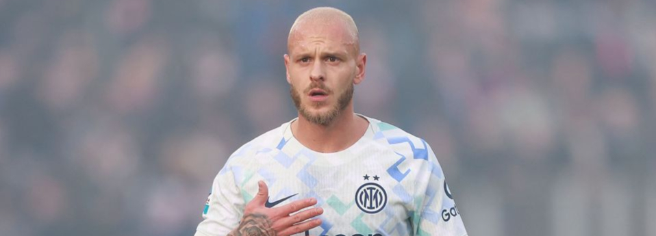 แชมเปียนส์ลีก – อินเตอร์ มิลาน เอาชนะ โบรุสเซีย ดอร์ทมุนด์ 2-0 ในเกมเยือน ทำให้ทั้งสองทีมผ่านเข้ารอบเพลย์ออฟ