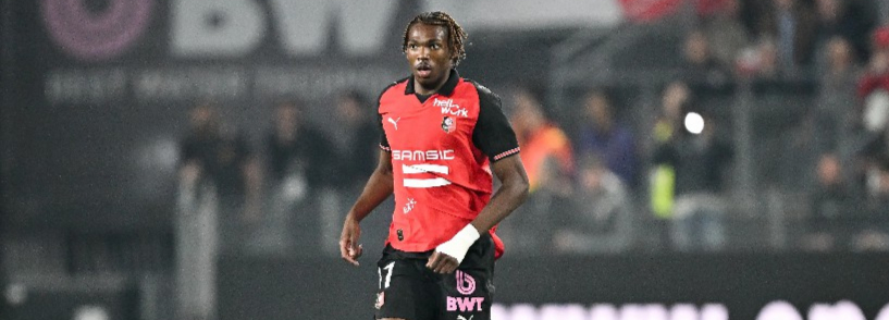 O Liverpool anunciou oficialmente a contratação do zagueiro Jacquet, do Rennes, neste verão, por uma taxa de transferência de € 72 milhões.
