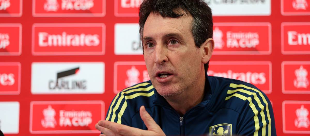 Unai Emery menyatakan bahwa para pemain siap bermain kapan saja dan bersedia berkontribusi bagi tim di berbagai posisi.