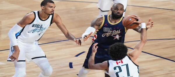 Carl marcou 31 pontos, brilhando durante toda a partida, na qual os Stripes derrotaram os Worlds por 48 a 45.