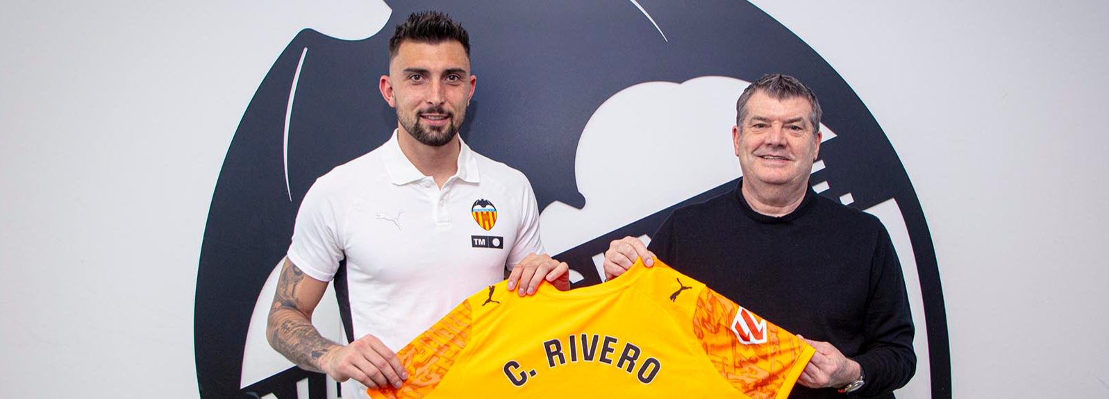 รายงานอย่างเป็นทางการ: บาเลนเซียได้ต่อสัญญากับ คริสเตียน ริเวโร ผู้รักษาประตู จนถึงปี 2027