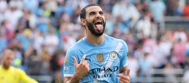 อายิต นูรี กล่าวชื่นชมเส้นทางอาชีพของเขากับแมนเชสเตอร์ ซิตี้ว่า "ทุกวันที่นี่คือการผลักดันขีดจำกัดของตัวเอง"