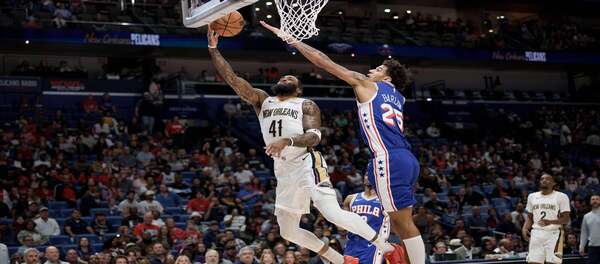 Maxi scored 27 points in a losing effort as the Pelicans easily defeated the 76ers 126-111.