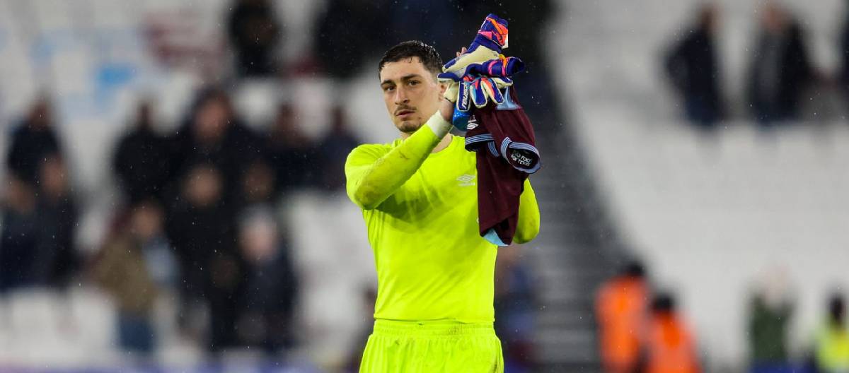 乔尔杰·彼得罗维奇对自己在比赛中成功零封对手感到十分满意