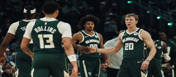 Boozerlis' 32 points weren't enough to save the Hornets from a 131-99 victory over the Bulls.