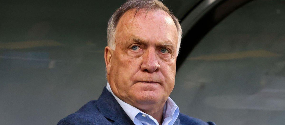 Dick Advocaat, técnico da seleção nacional de futebol de Curaçao, que ajudou o país a se classificar para sua primeira Copa do Mundo há alguns meses, renunciou ao cargo por motivos pessoais.