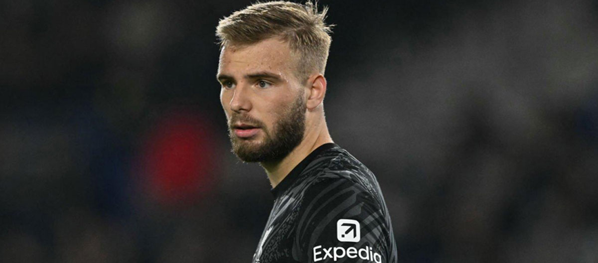 Liverpool mengkonfirmasi bahwa kiper internasional Republik Ceko, Vítězslav Jaroš, dipastikan absen hingga akhir musim setelah mengalami cedera lutut serius.