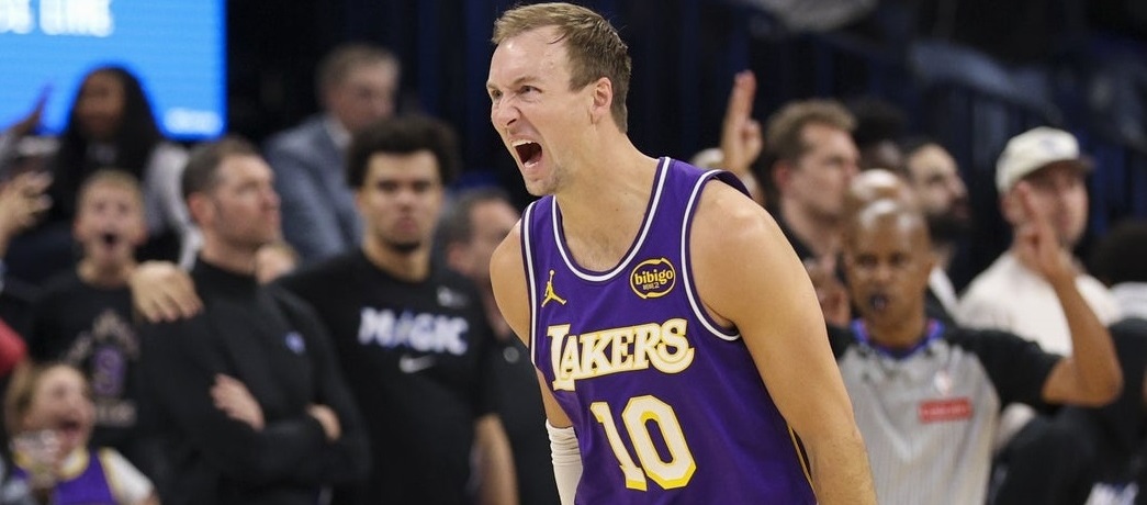 Luke Kennard membantu Lakers mengalahkan Magic dengan selisih tipis: Ini berkat kerja keras semua orang di momen-momen krusial.
