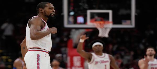 Durant scored 27 points as the Rockets defeated the Knicks 111-94.