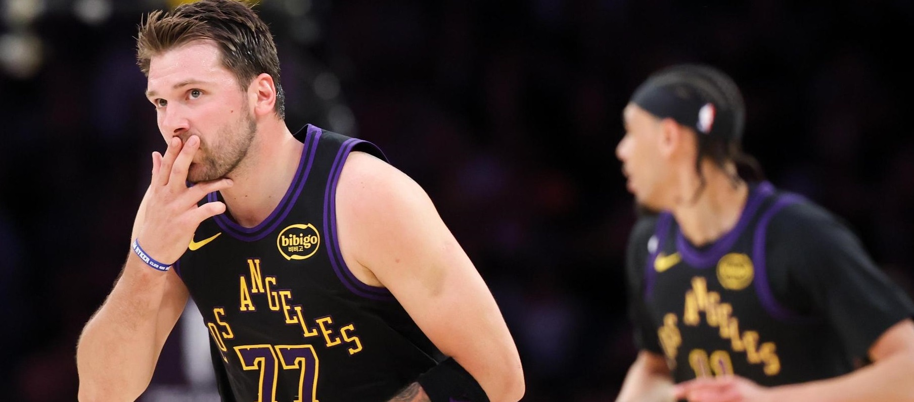 Redick memuji efisiensi tembakan Luka Doncic yang luar biasa.