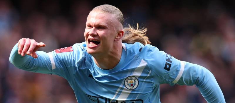 Erling Haaland ghi hat-trick thứ 12 cho Man City