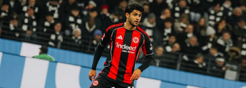 O Eintracht Frankfurt anunciou oficialmente que Dahoud deixará o clube como jogador livre neste verão, quando seu contrato expirar.