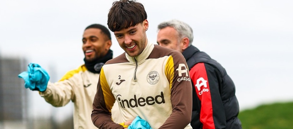 อัลเลน ฮิคกี้ กองหลังของเบรนท์ฟอร์ด อาจไม่สามารถลงเล่นในเกมกับเอฟเวอร์ตันได้