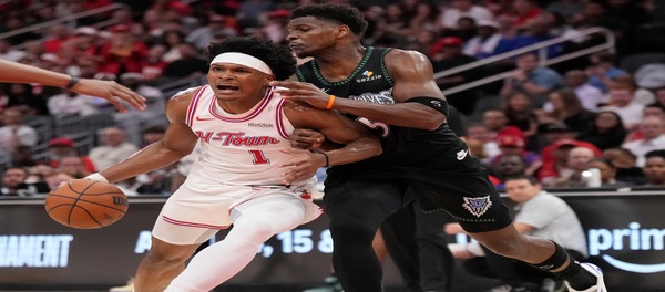 Thompson's 41 points weren't enough to secure a Timberwolves 136-132 victory over the Rockets.