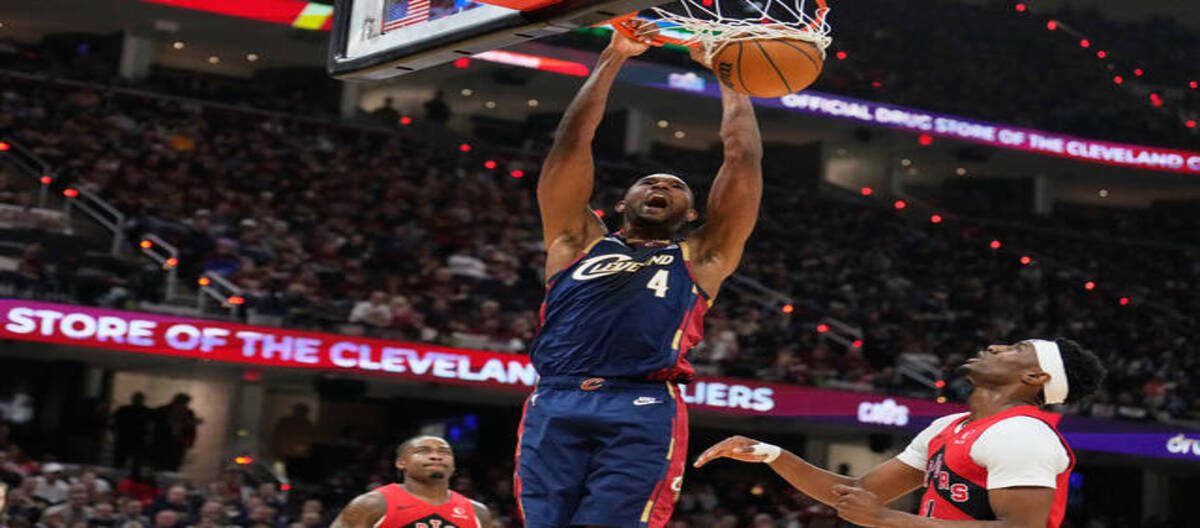 Màn trình diễn xuất sắc với 30 điểm của Mitchell đã giúp Cavaliers giành chiến thắng 115-105 trước Raptors.
