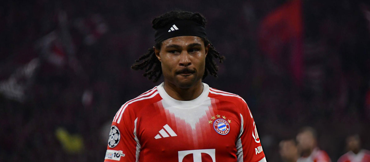 O atacante do Bayern de Munique, Serge Gnabry, está fora do restante da temporada e perderá a Copa do Mundo após sofrer uma grave lesão na coxa.