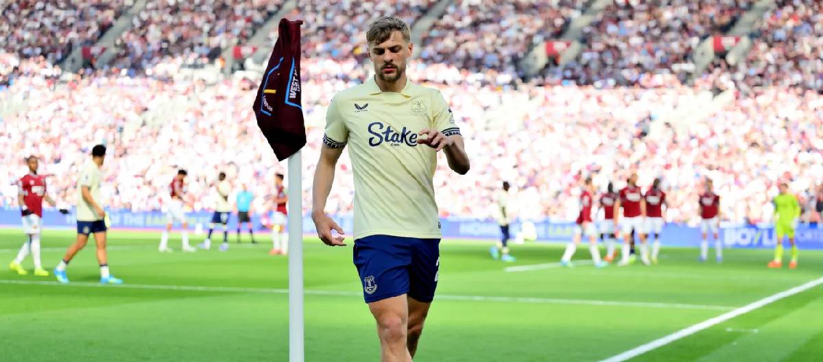 Kiernan Dusbury-Hall believes the team needs to examine itself and make changes in preparation for the remaining four crucial games.
