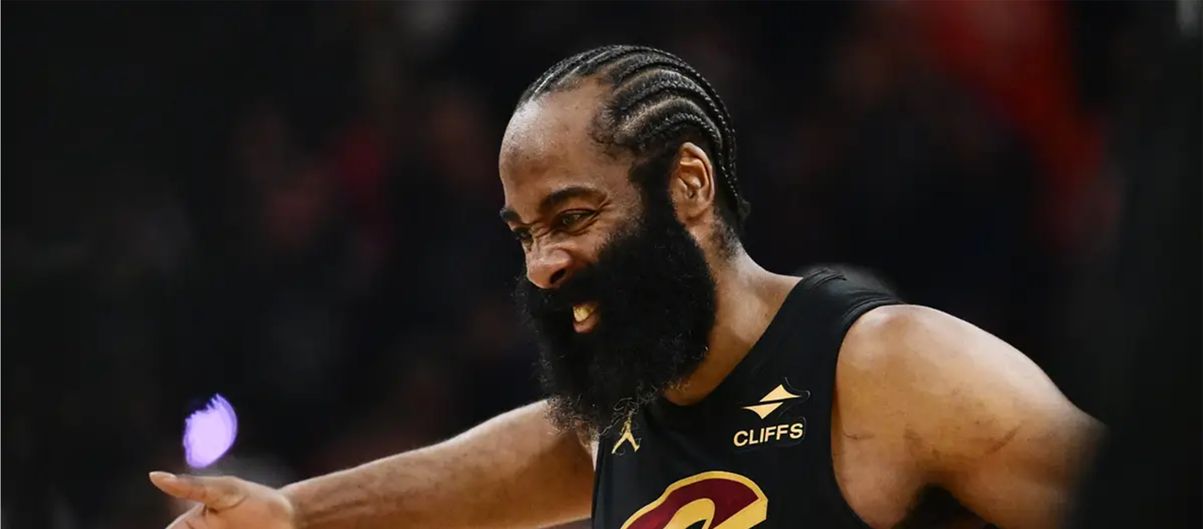 ESPN: Espera-se que Harden aceite uma redução salarial para renovar com os Cavaliers neste verão e permanecer na equipe na próxima temporada.