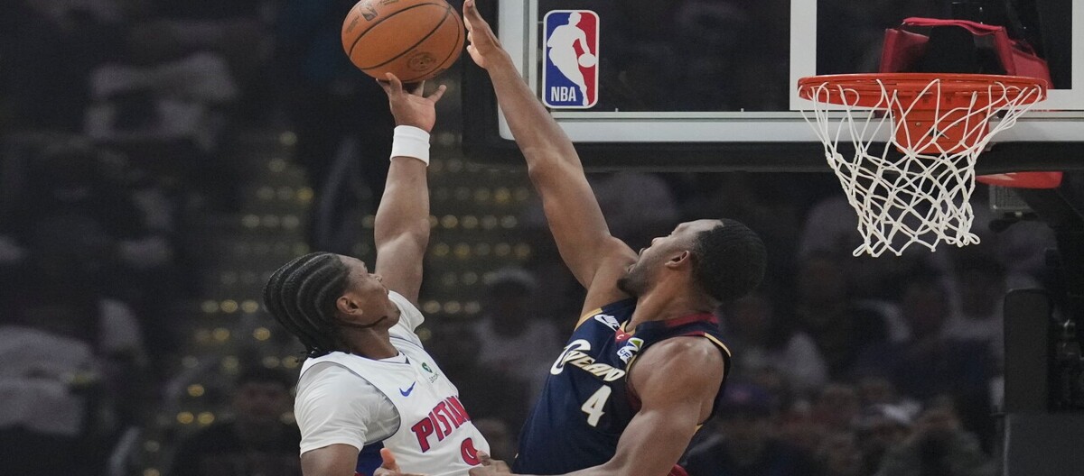 Mitchell ghi được 35 điểm, giúp Cavaliers giành chiến thắng 116-109 trước Pistons.