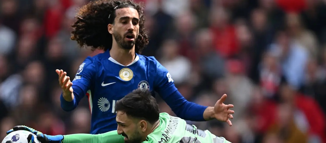 Cucurella berharap Chelsea dapat kembali percaya diri dengan mengakhiri rentetan kekalahan mereka.