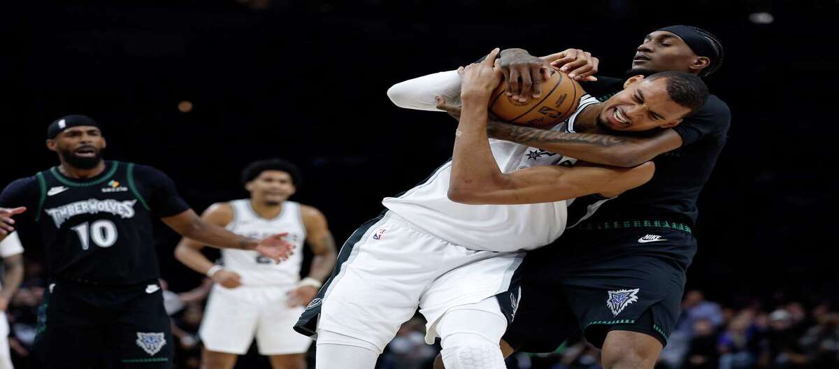 Wimbledon dan Yamael menyikut Reed, memaksanya meninggalkan pertandingan lebih awal. Spurs mengalami pukulan telak di Game 4.