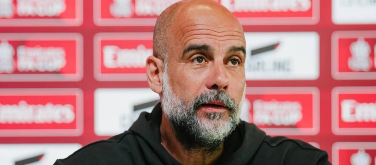 Guardiola memuji sepak bola Inggris dan menyerukan kepada publik untuk bangga akan hal itu.