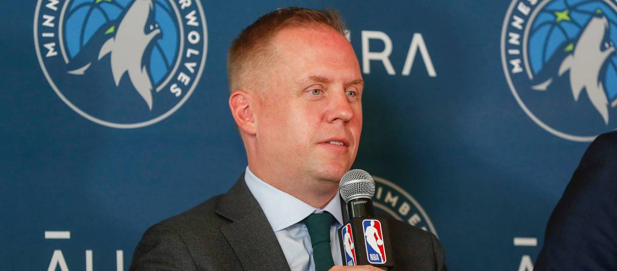Connelly afirmou que os Timberwolves irão reforçar agressivamente seu elenco durante a intertemporada.