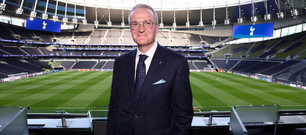 Ketua Tottenham mengakui keputusan-keputusan di masa lalu telah mengabaikan kesuksesan dalam dunia sepak bola.