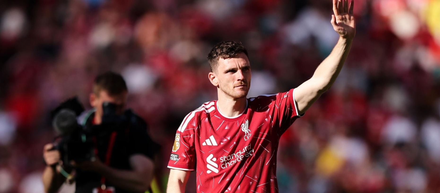 Robertson cho biết ông rất vui mừng khi thấy Liverpool giành quyền tham dự Champions League.