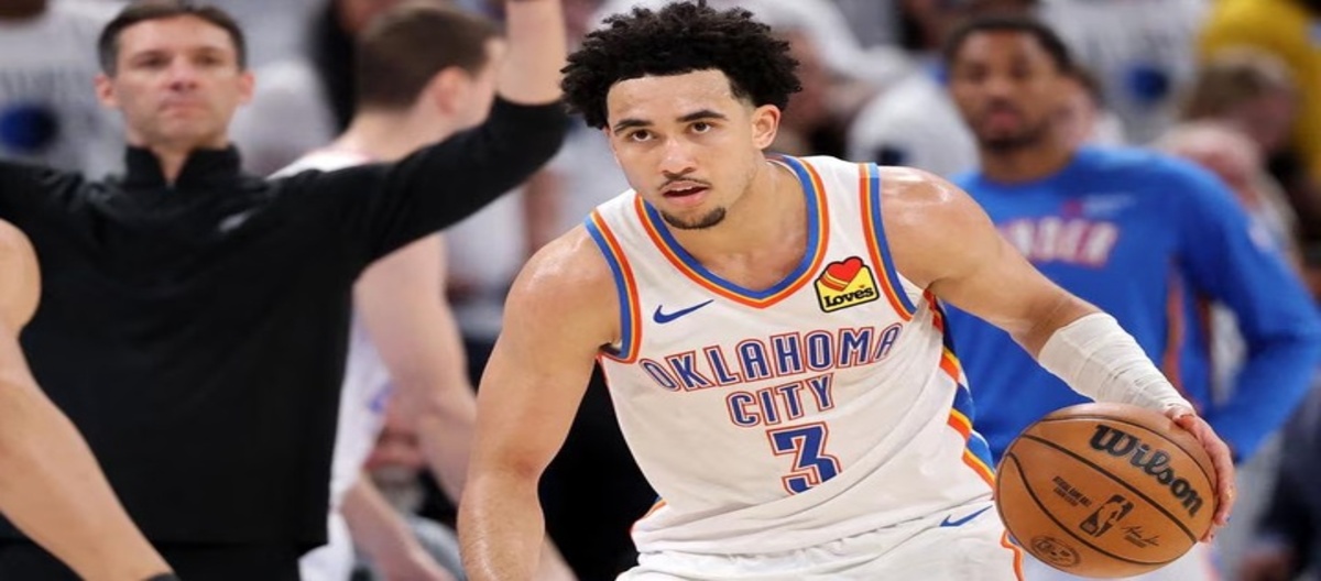 McCain có trận đấu playoff đầu tiên trong sự nghiệp, ghi được 20 điểm giúp Thunder giành chiến thắng.
