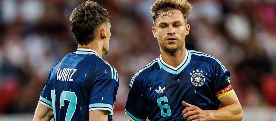 Đội trưởng người Đức Joshua Kimmich đã khuyến khích các đồng đội thể hiện tài năng của mình.