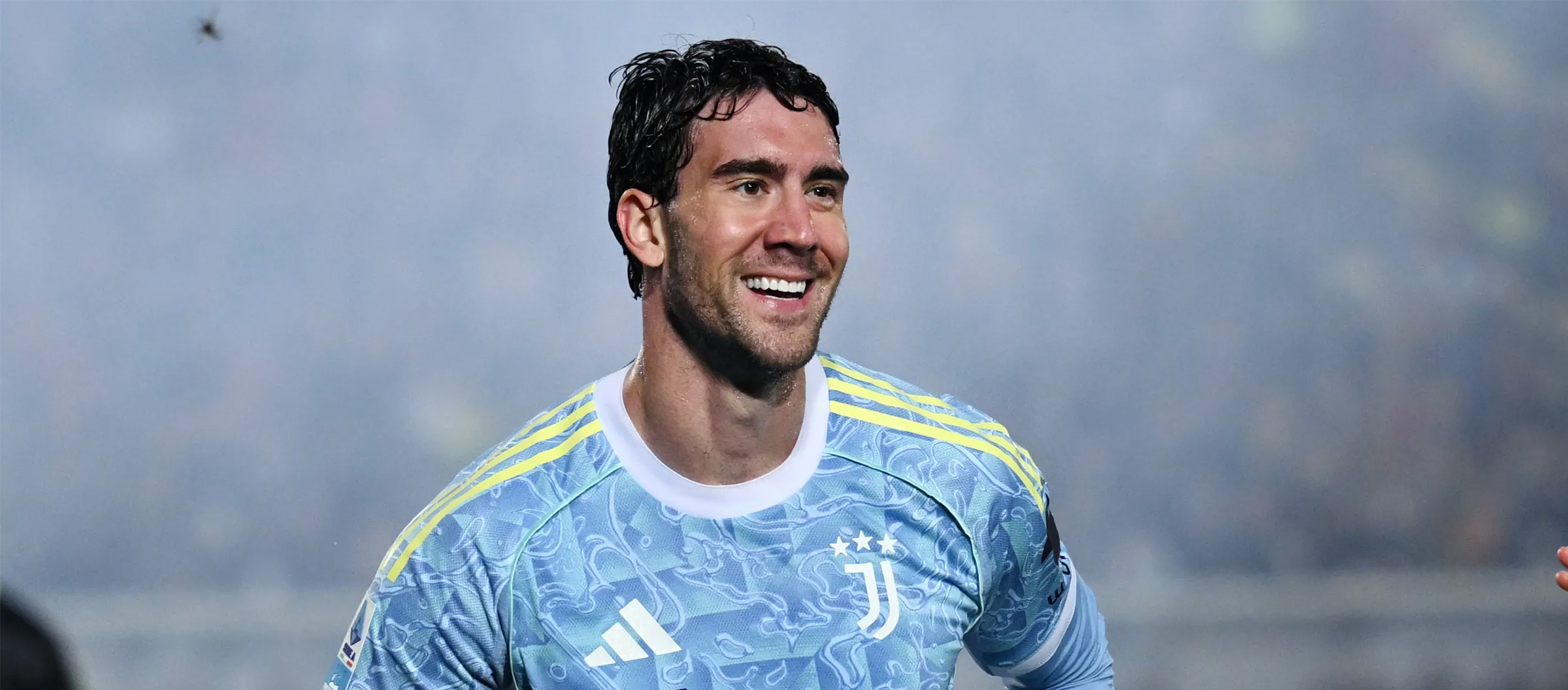 Chiellini: Vlahovic sẽ rời Juventus khi hợp đồng của anh hết hạn vào mùa hè này.