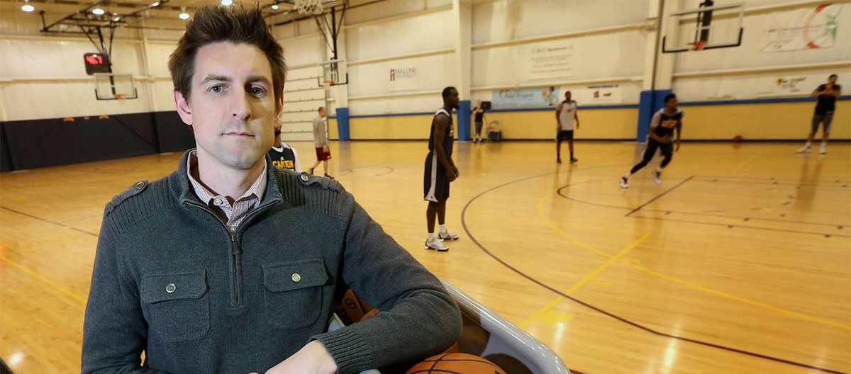 Os 76ers divulgaram um comunicado nomeando oficialmente o ex-gerente geral dos Cavaliers, Mike Gansey, como presidente de operações de basquete.