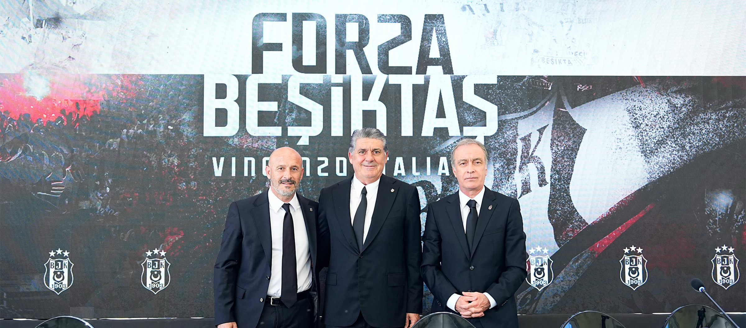Mantan pelatih Bologna, Italiano, secara resmi telah mengambil alih posisi manajer Besiktas, dengan masa jabatannya berlangsung hingga tahun 2028.